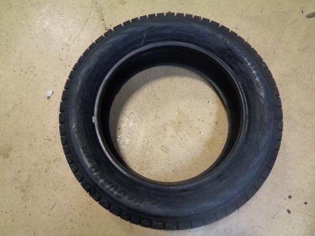 1 YOKOHAMA ICE GUARD G075 P 215 60 17 96T SL 110175138 TIRE BQ2