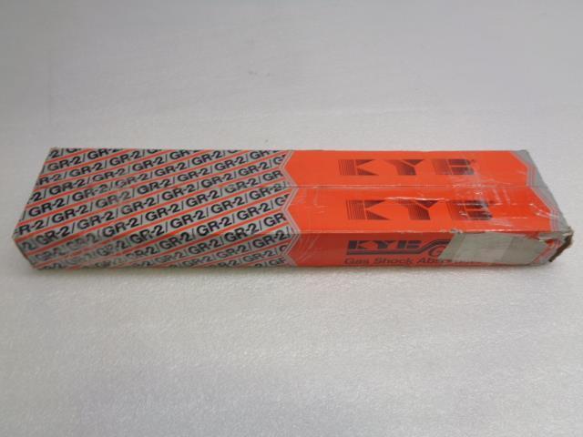 1 PAIR OF NEW KYB GR-2 REAR SHOCK ABSORBERS FOR '87-'91 TOYOTA 344267 R2