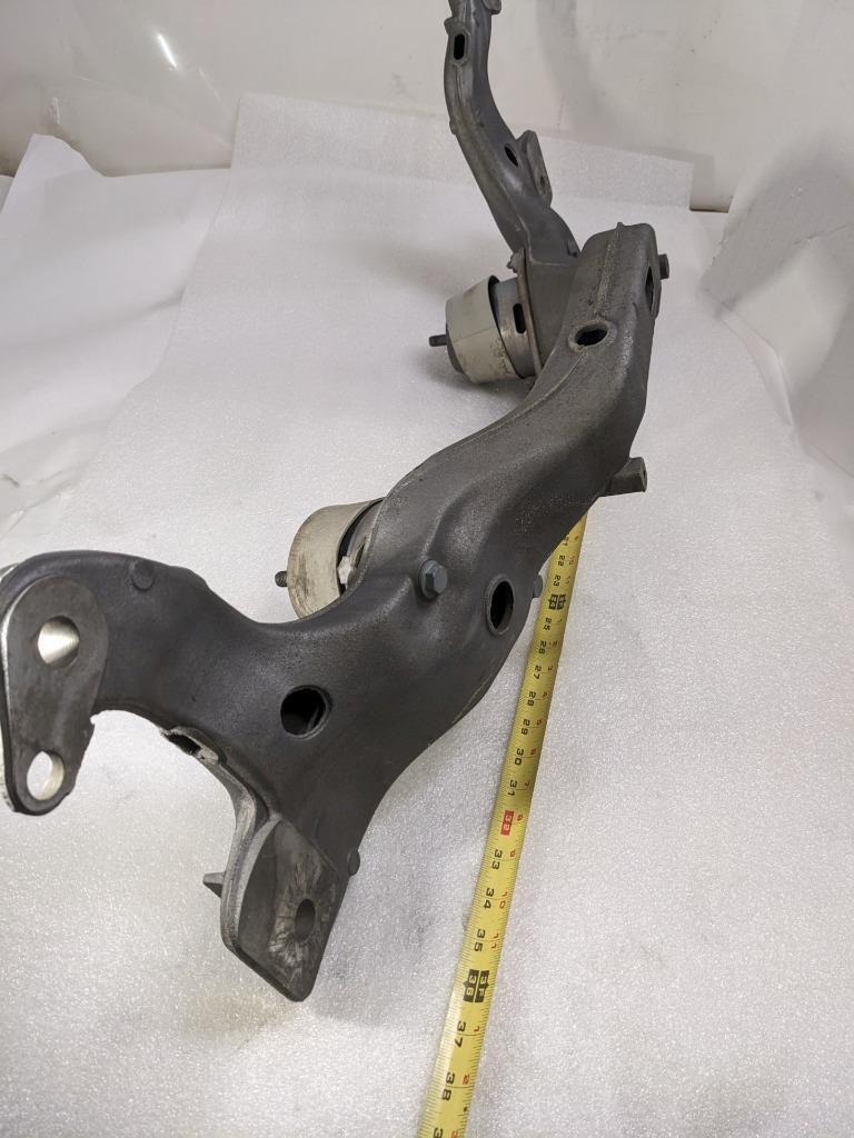 PORSCHE CAYENNE ENGINE CRADLE CROSSMEMBER-SUBFRAME 94837530902 USED 996B.G.L.