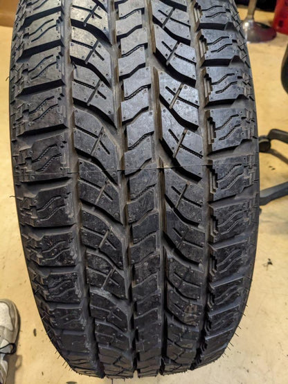 NOS YOKOHAMA GEOLANDAR A/T-S BSW P 265 60 18 110H SL TIRE 01270 CQ2