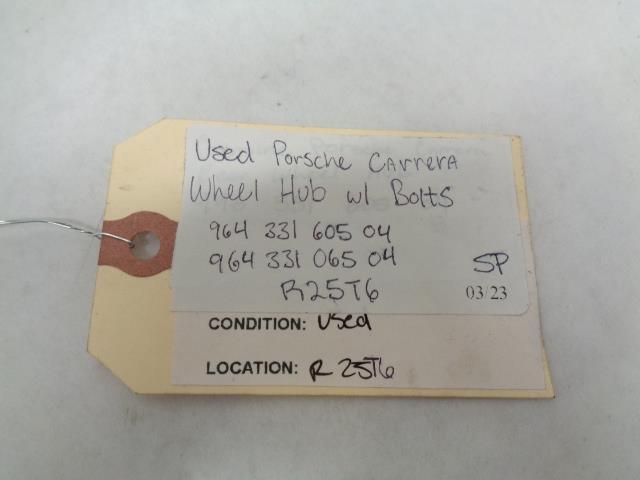 1 USED PORSCHE CARRERA WHEEL HUB w/ BOLTS 964 331 605 04/964 331 065 04 R25T6