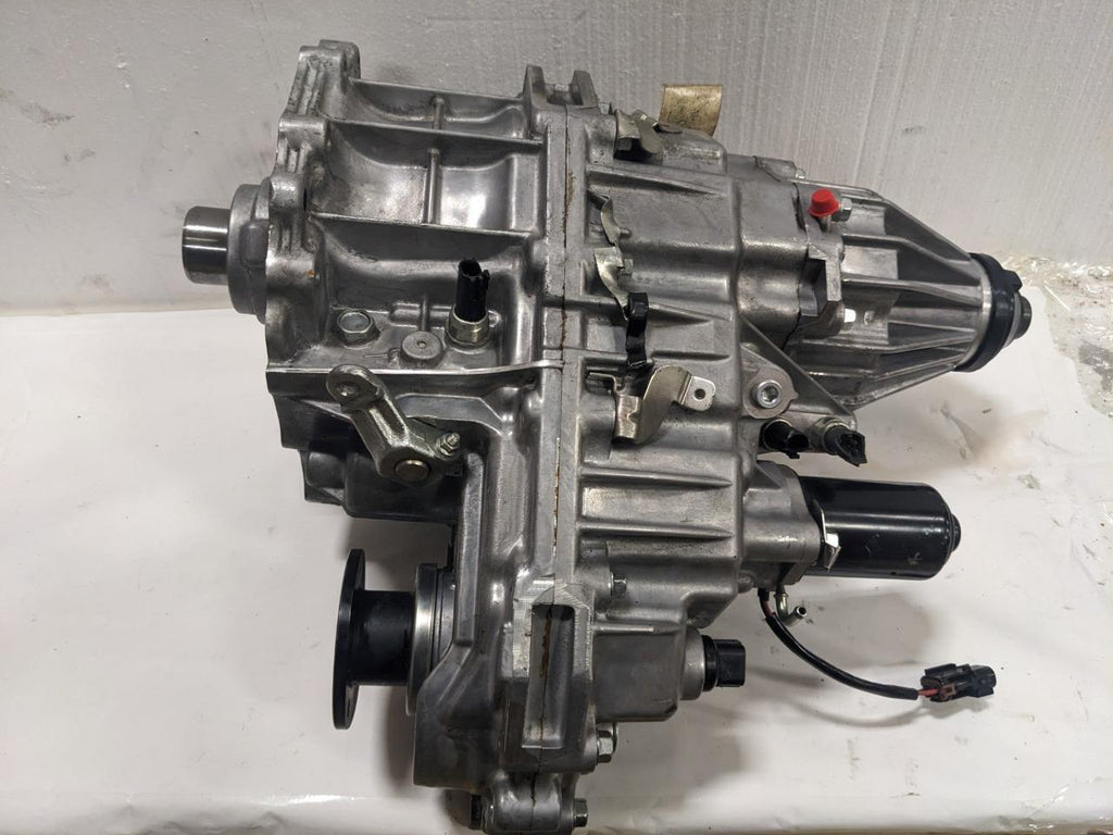 NISSAN ARMADA PATHFINDER 2004-2008 TRANSFER CASE ASSEMBLY 33100-7S110 BSRG1