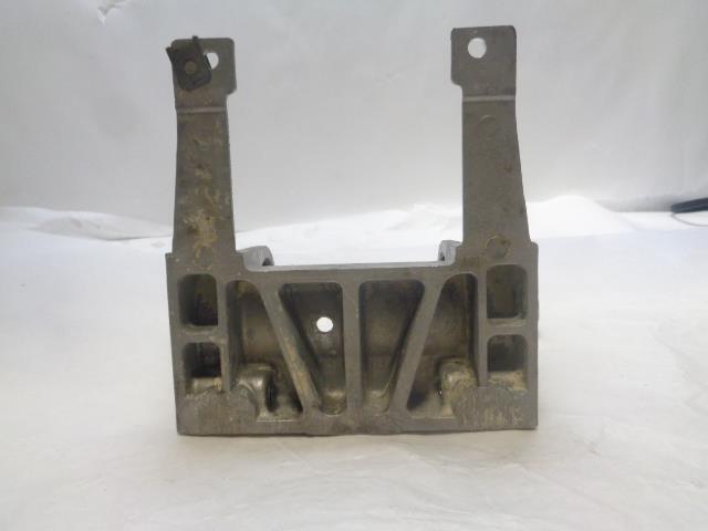 PORSCHE GENUINE FITS 977-375-033-03 TRAMISSION MOUNT R24T3