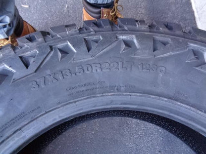 VENOM POWER TERRA HUNTER X/T BSW LT 37 13.5 22 123Q LRE 10PLY TIRE TVPXT26 AQ4