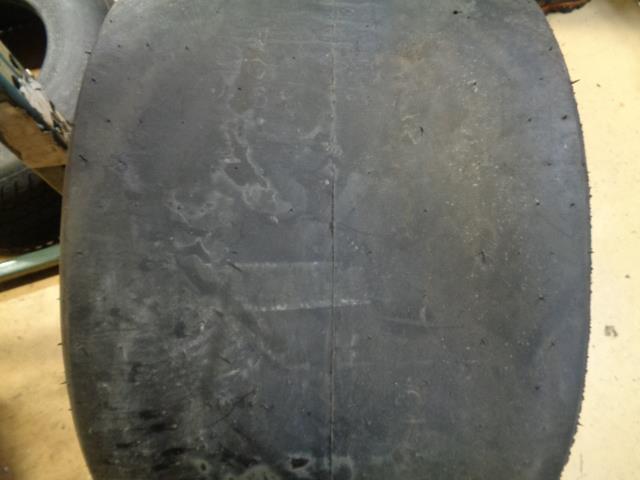 2 NEW OLD STOCK MICKEY THOMPSON ET DRAG WL 33.5 16.5 16 TIRES 90000001574-107NOS