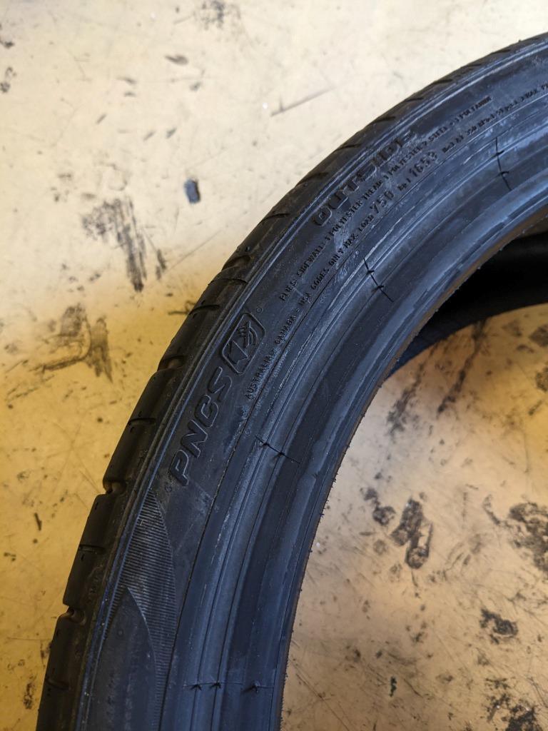 2 PIRELLI P ZERO PZ4 *MOE MERCEDES PNCS SPORT P 255 35 21 95Y XL TIRE 3781300