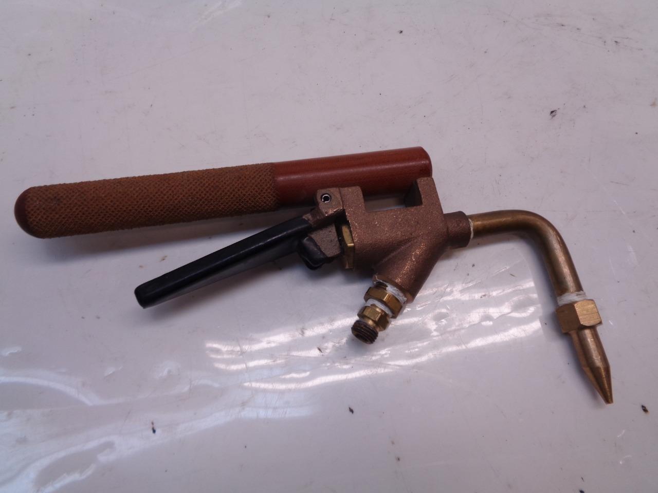 NEW WELDING CUTTING TORCH UNBRANDED/NOT MARKED R22T9