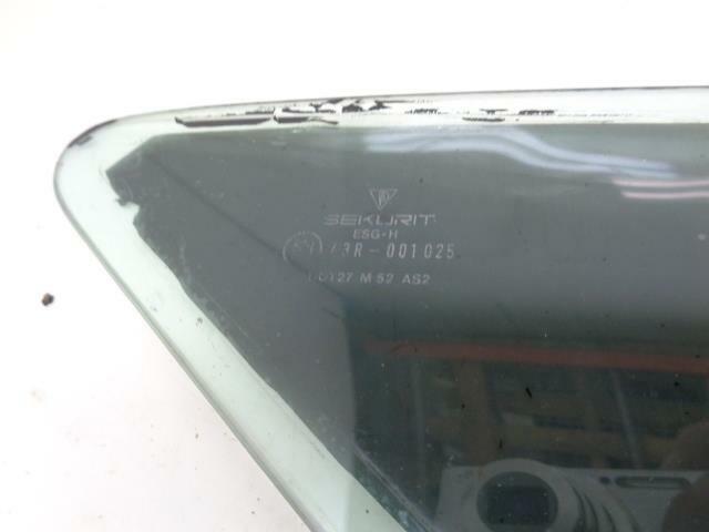 Porsche 928 S4/GTS 89-95 Rear Quarter Window Glass Left  928 543 105 08 USED SR