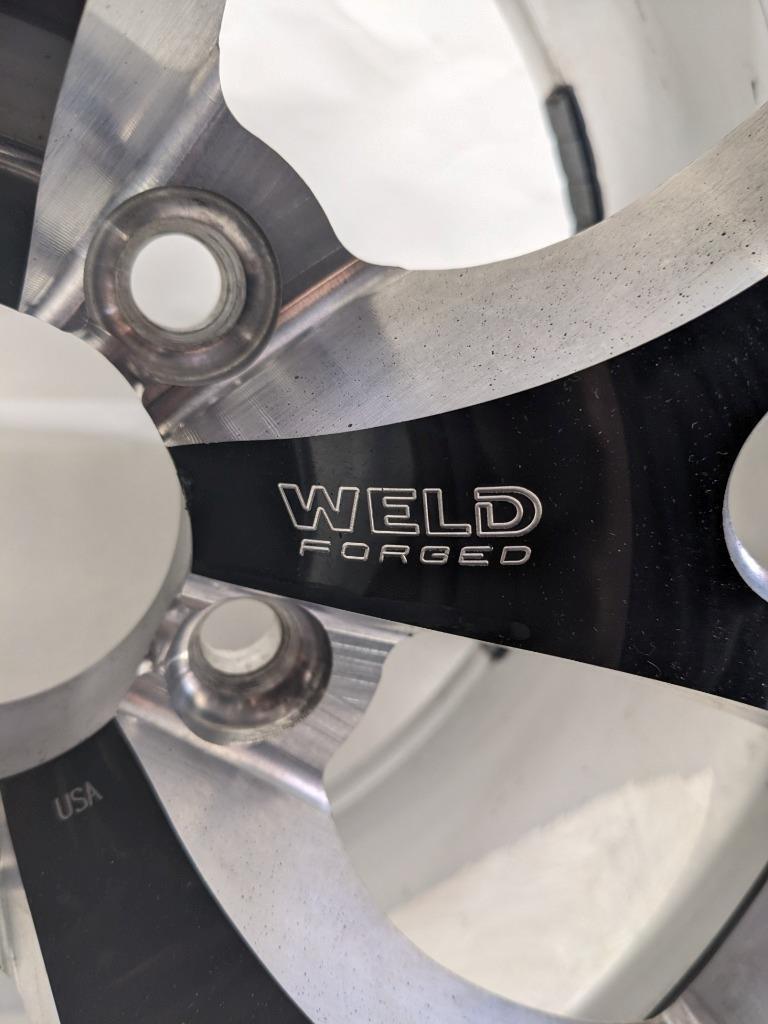 1 WELD RACING 76HB7100W67A WHEEL RT-S S76 FORGED ALUMINUM BLACK 17X10 USED B2