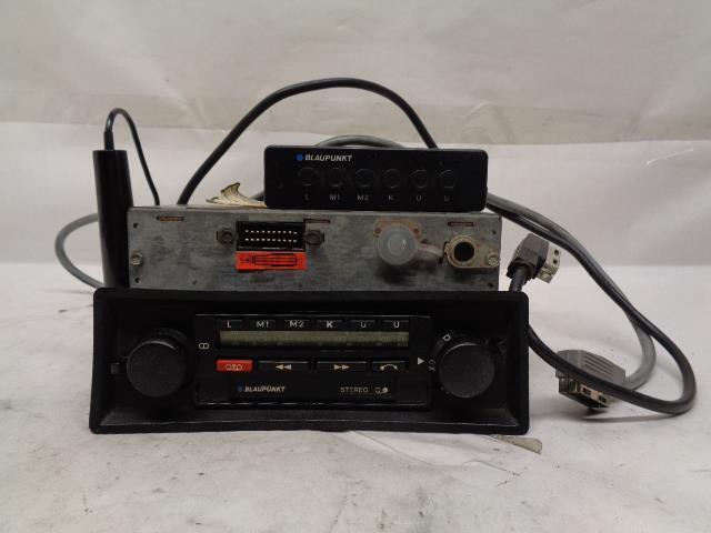 Blaupunkt Bamberg Car Stereo for 1975-77 911 Turbo (930) FULL KIT Used R25