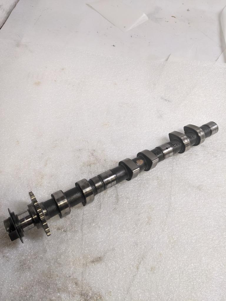 PORSCHE 996 BOXSTER CAMSHAFT 21-SPLINE 99622101501 1-3 USED 996BGL2T2