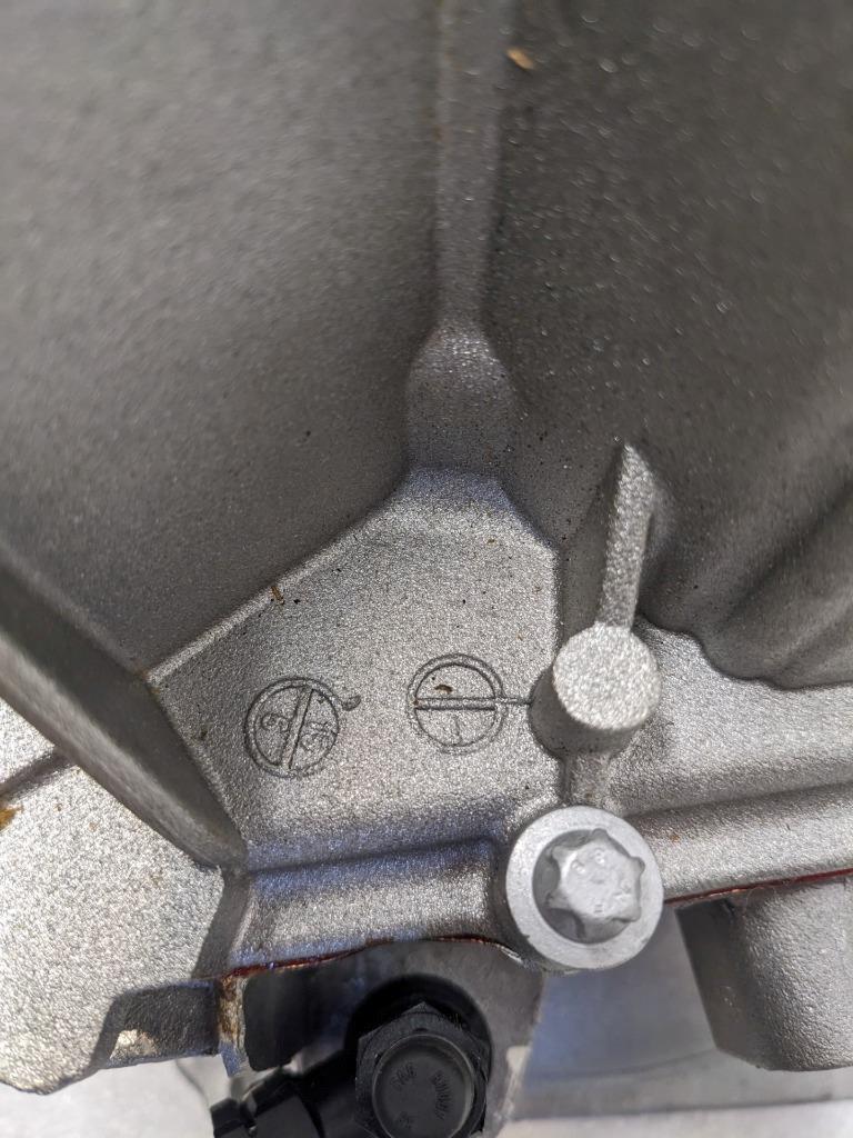 NEW GM TRANSMISSION/GEARBOX FOR OPEL ASTRA GTC/ CHEVROLET CRUZE 55569878 B2