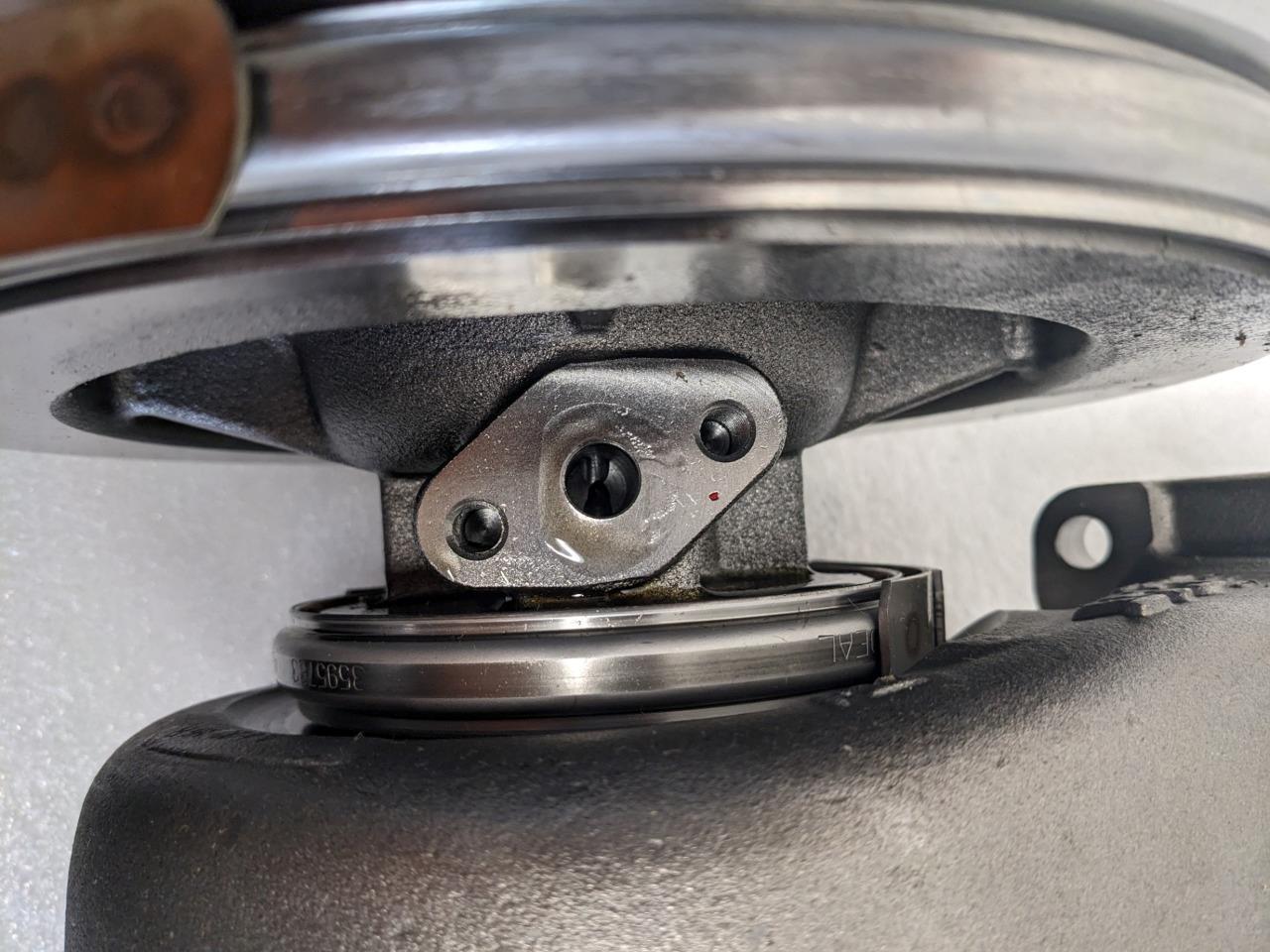 DETROIT DIESEL R23534361 TURBO Turbocharger 14L S60 Engine EPA04 REMAN E1