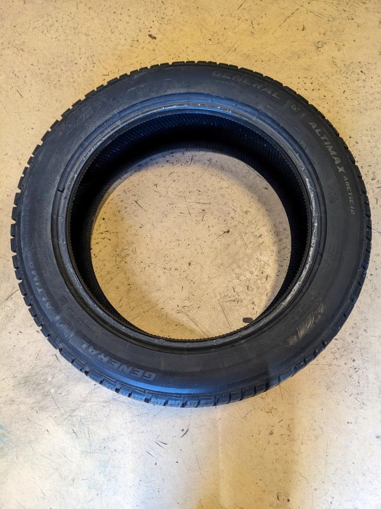 USED GENERAL ALTIMAX ARTIC 12 P 225 55 19 103T XL TIRE 15503200000 CQ2