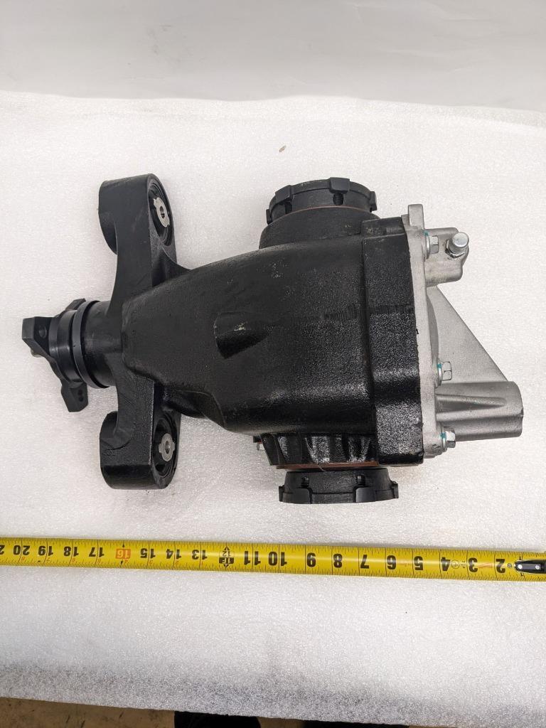 DIFFERENTIAL AXLE CARRIER 52700006, 20230303 NEW B1