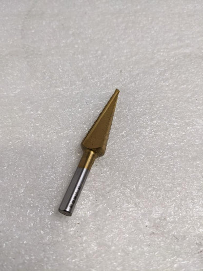 BOSCH 2610918959 TITANIUM STEP DRILL BIT 1/8"-1/2" DIA. 3" OAL NEW R22T5