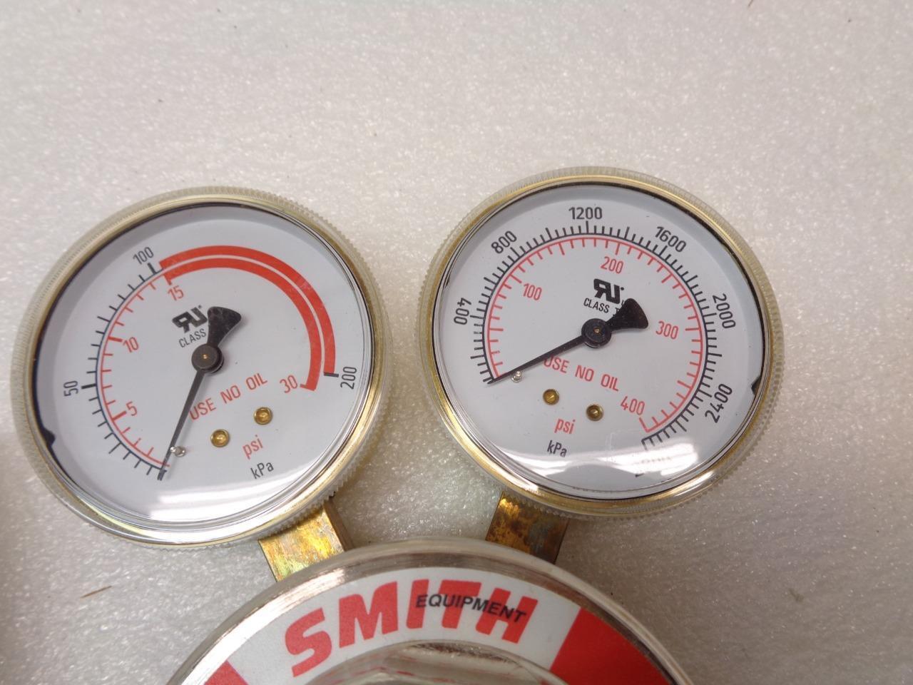 NEW SMITH EQUIPMENT HB1520B-300 ACETYLENE REGULATOR GAUGE R17