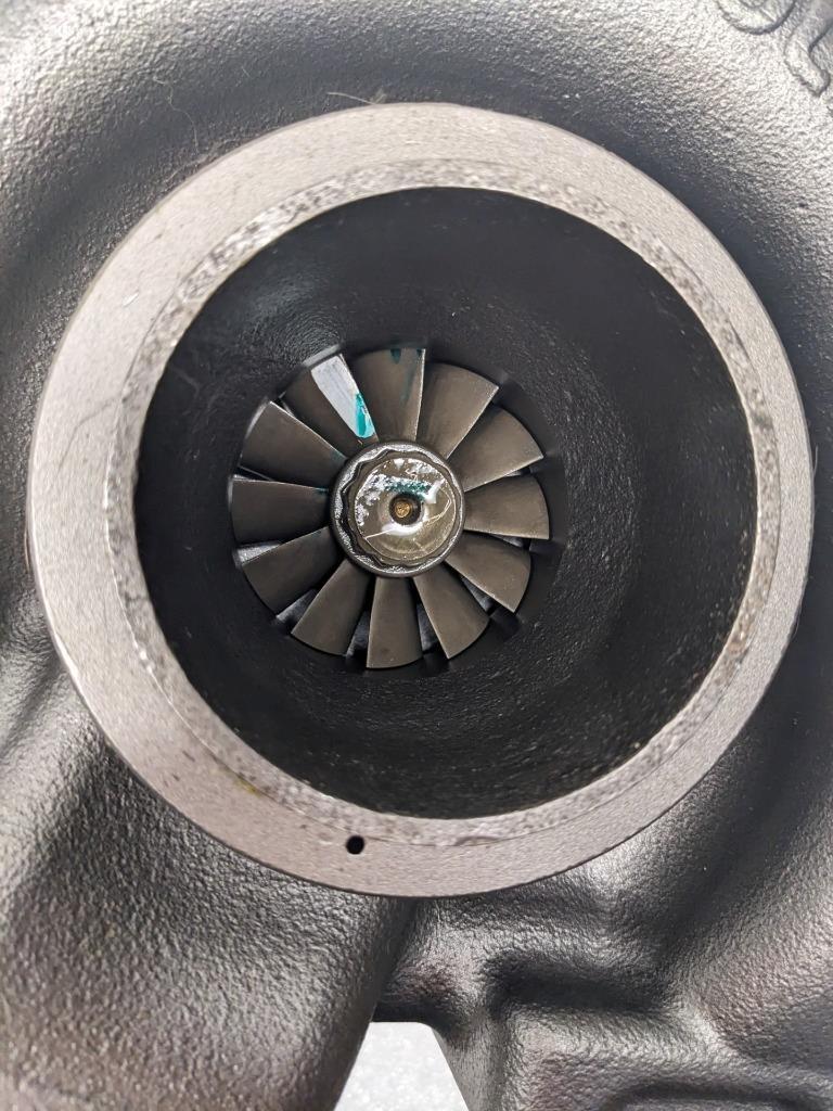 DETROUIT DIESEL R23515635 TURBOCHARGER FOR 12L S60 Engine NEW E1
