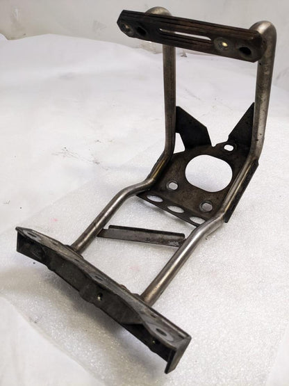 PORSCHE 996 MUFFLER SUPPORT BRACKET (RIGHT) 99611112854 USED 996BGL