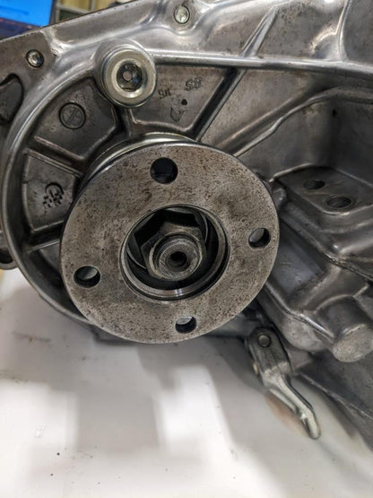 NISSAN ARMADA PATHFINDER 2004-2008 TRANSFER CASE ASSEMBLY 33100-7S110 BSRG1