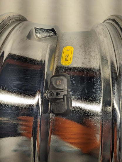 PAIR OF LEXANI LX-6 CHROME CUSTOM WHEELS 20X8.5 ET15 5X115 DISCONTINUED USED B2