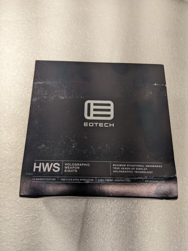 EOTECH HWS 558 A65 HOLOGRAPHIC WEAPON SIGHT BLACK 68 MOA RING 1 MOA DOT NEW FOC