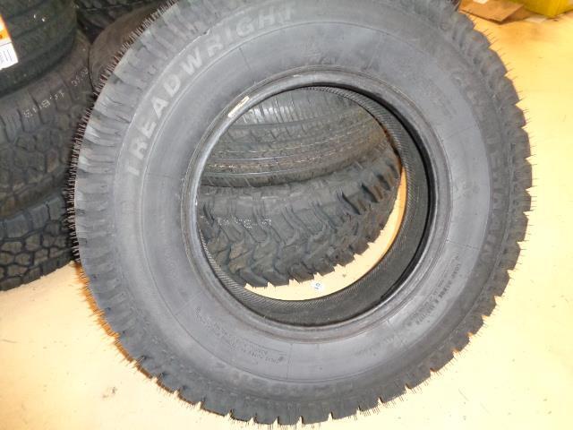 TREADWRIGHT WARDEN 2 ALL TERRAIN LT 235 80 17 120/117R LRE 10PLY TIRE W2317E B13
