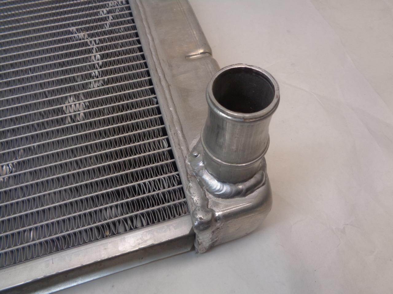 NORTHERN RADIATOR 5026P ALUMINUM RADIATOR APROX. 33x18.5x3 UNKNOWN FITMENT SR