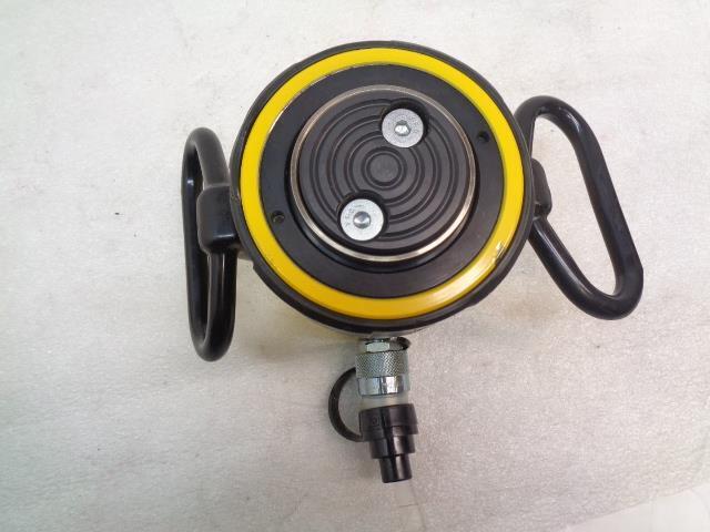 ENERPAC RC502 HYDRAULIC CYLINDER 2" STROKE 50 TON CAPACITY NEW H1