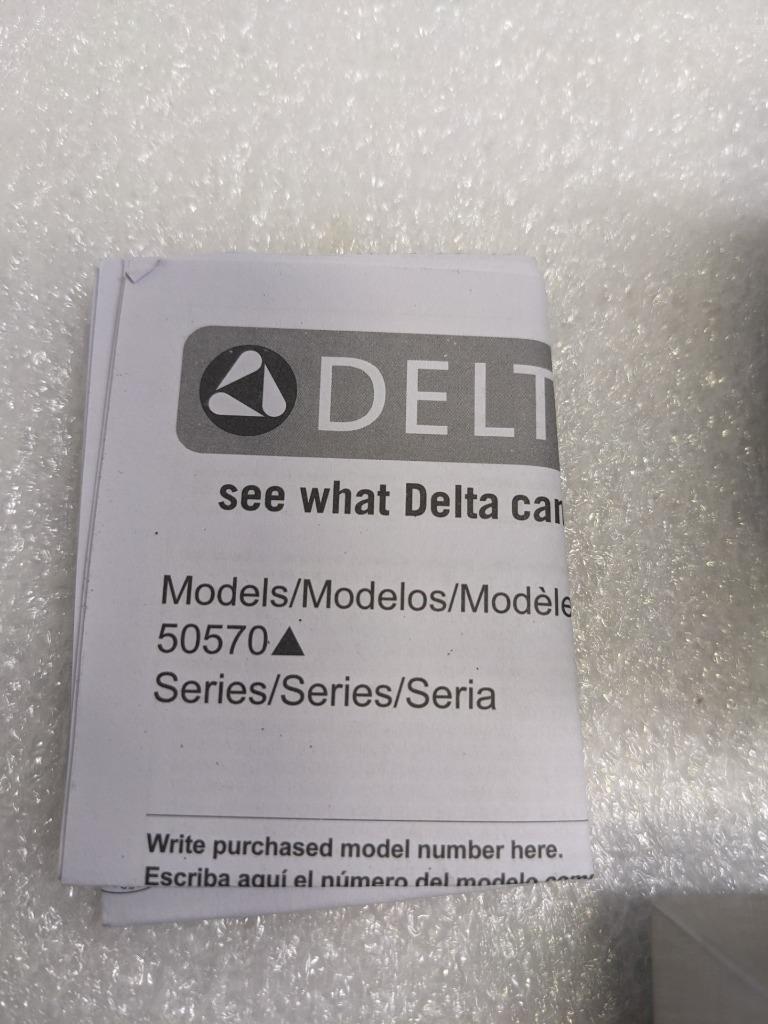 DELTA SQUARE WALL SUPPLY ELBOW HAND SHOWER-HOSE 50570 LUMICOAT STAINLESS NEW R28