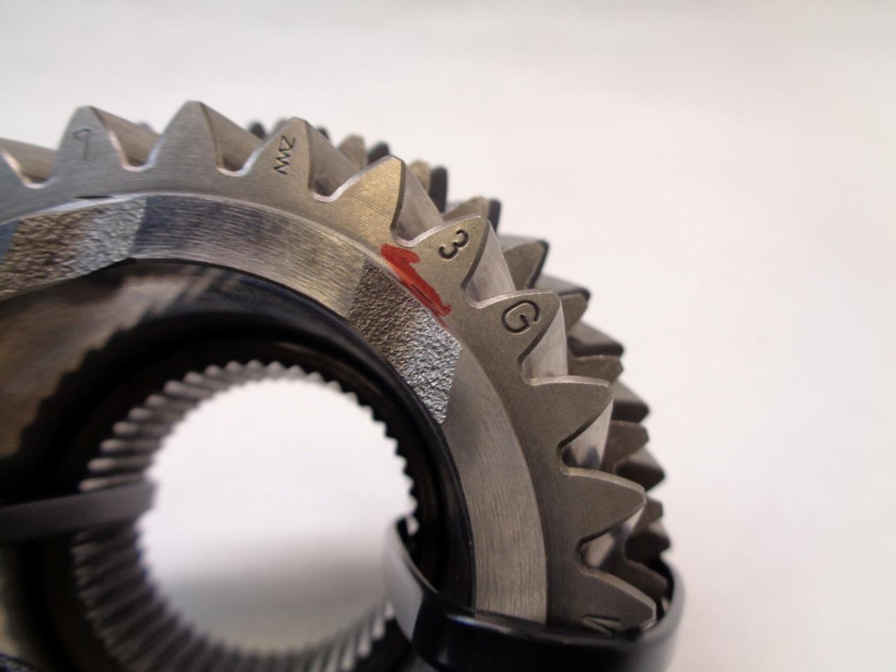 GENUINE PORSCHE 911 993 GEAR SET 3RD SPEED 38:27 95030290339 R21T3