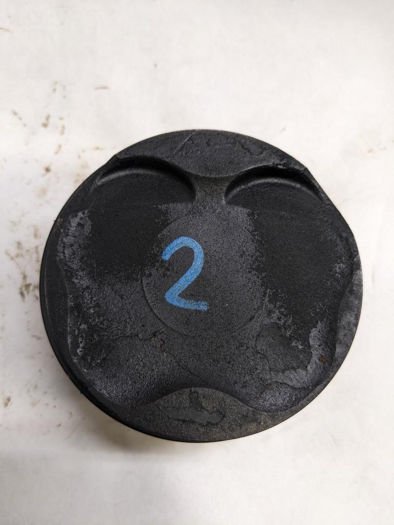 PORSCHE BOXSTER 987 05-08 PISTON CYLINDER (2) 09309481 USED 996G.LT3