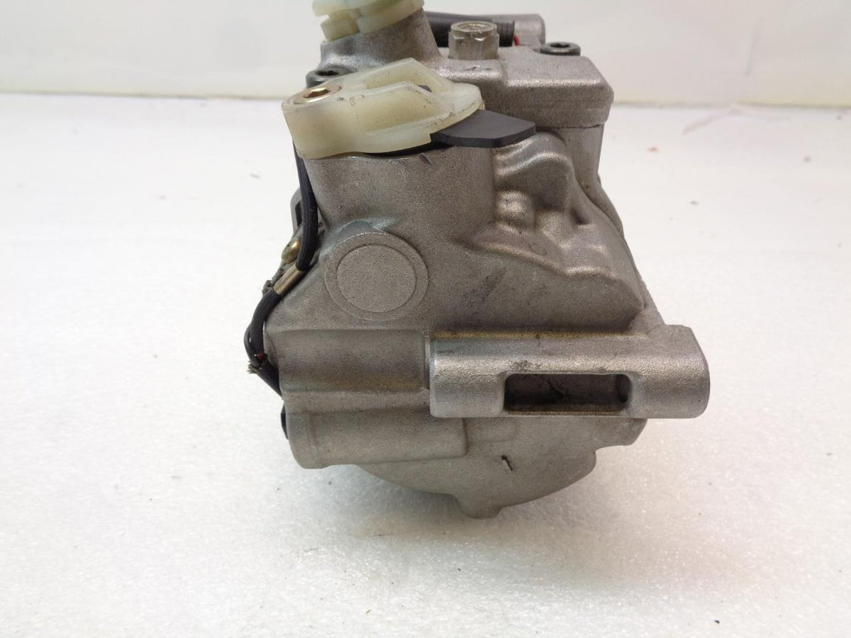 NEW DENSO 447220-8250 AC COMPRESSOR (UNKNOWN FITMENT) R2