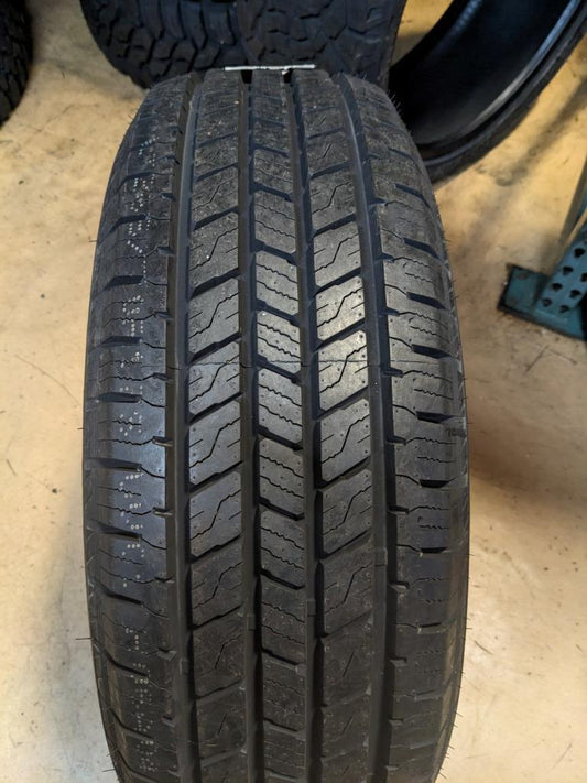 SUMMIT TRAIL CLIMBER HT II OWL LT 265 70 17 121/118S LRE 10PLY TIRE 345780 CQ1