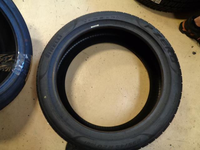 PIRELLI P ZERO MO MERCEDES ELECT PZ4 P 235 45 20 100T XL ALL SEASON TIRE 3655500