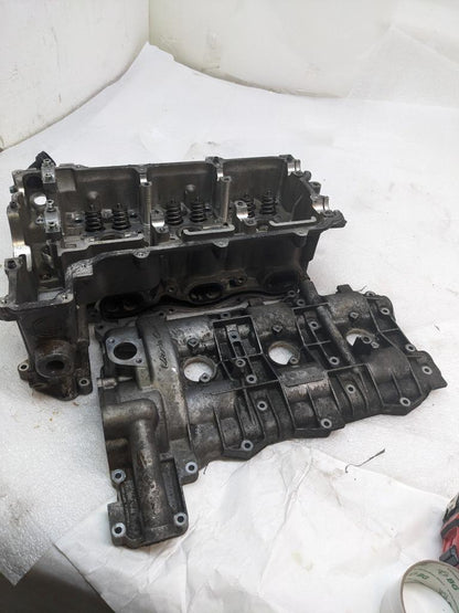 PORSCHE 911/996 CYLINDER HEAD ASSEMBLY W COVER 9961046710R #3 SR:5146 996BGL2