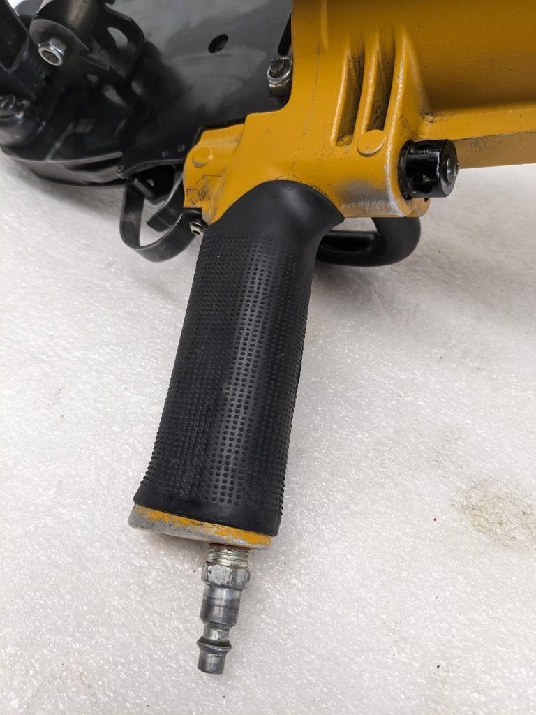 STANLEY BOSTITCH SC50TB 11-GAUGE PNEUMATIC C-RING TOOL 1-1/2" R28