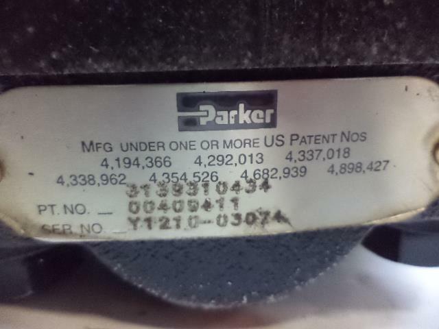 NEW CASE AGRICULTURE PARKER HYDRAULIC MOTOR GEAR PUMP 00409411 4BOLT FLNG 14 SPL