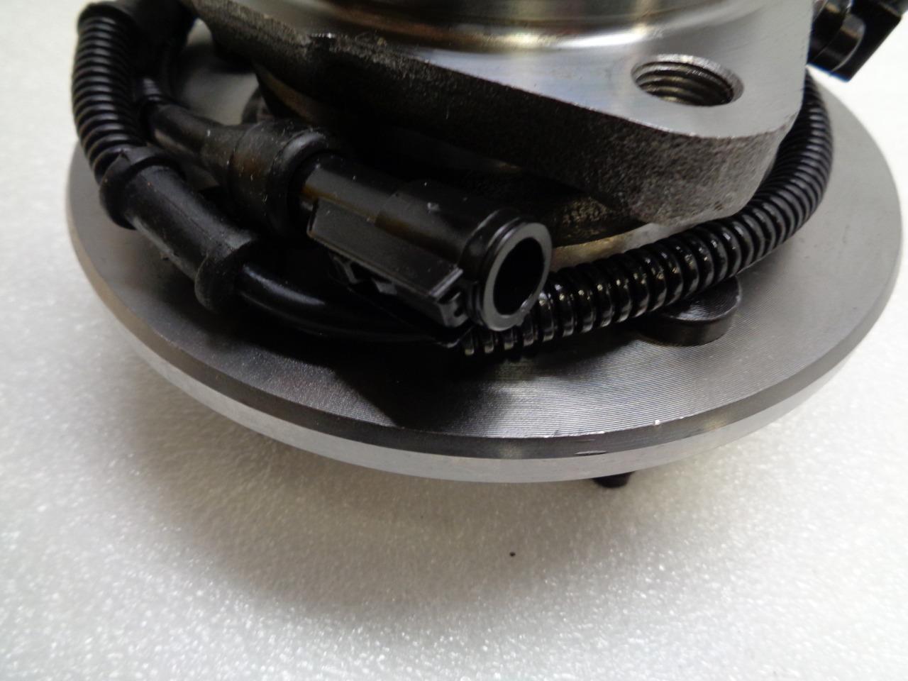 Ford Expedition Auto Extra Wheel Bearing and Hub Assemblies 515004 NEW R18