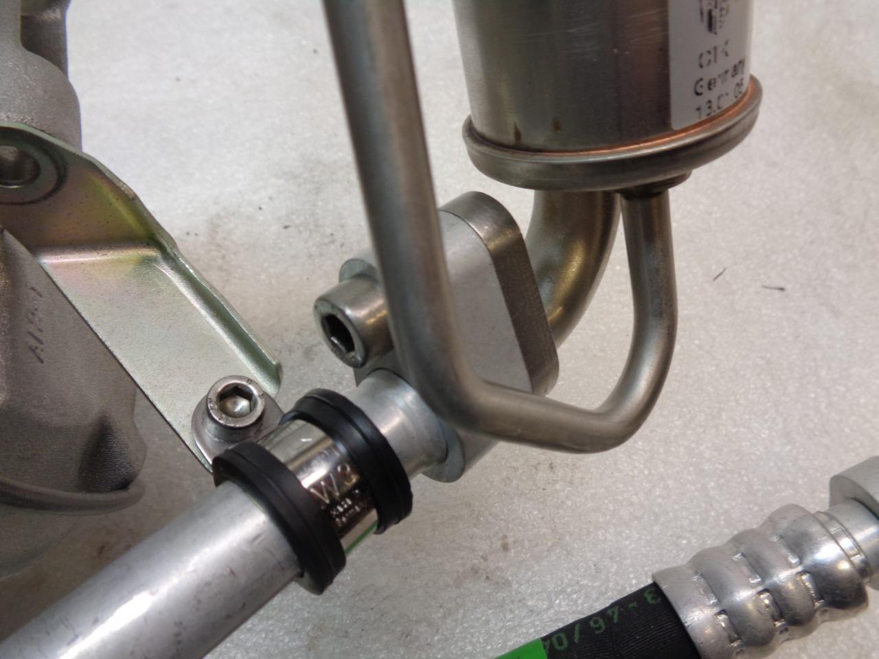 NEW DENSO AC COMPRESSOR W/ FUEL COOLER FOR PORSCHE BOXSTER 05-06 447220-8265 R3