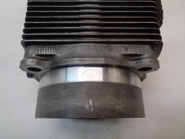 USED MAHLE PORSCHE 911 993 PISTON AND CYLINDER ASSEMBLY 100ZN8 W2 PC2 R21