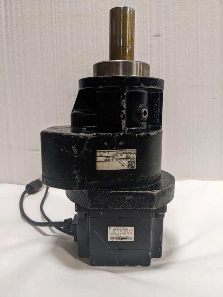 YASKAWA AC SERVO MOTOR SGMPH-08AAA41D BSRG1