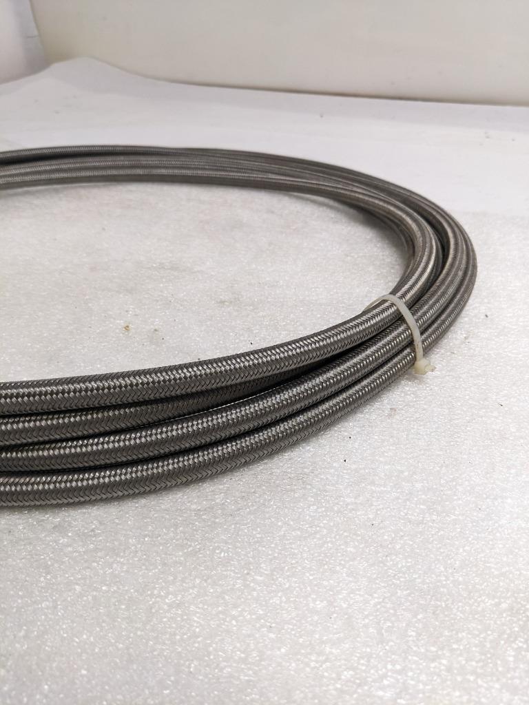 UNBRANDED BRAIDED 30' METALLIC HOSE 3/8" ID 1/2" OD W/ PLASTIC TUBING NEW R3T3