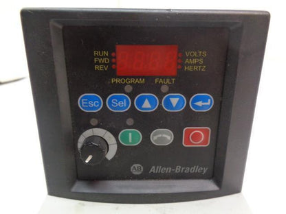 ALLEN BRADLEY 22B-D6P0N104 POWERFLEX 40 SERIES A AC DRIVE NEW R5