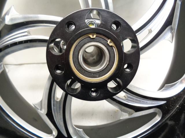 PERFORMANCE MACHINE RIVAL MOTORCYCLE WHEEL 18X8.5 26MM AXLE HARLEY DAVIDSON WR