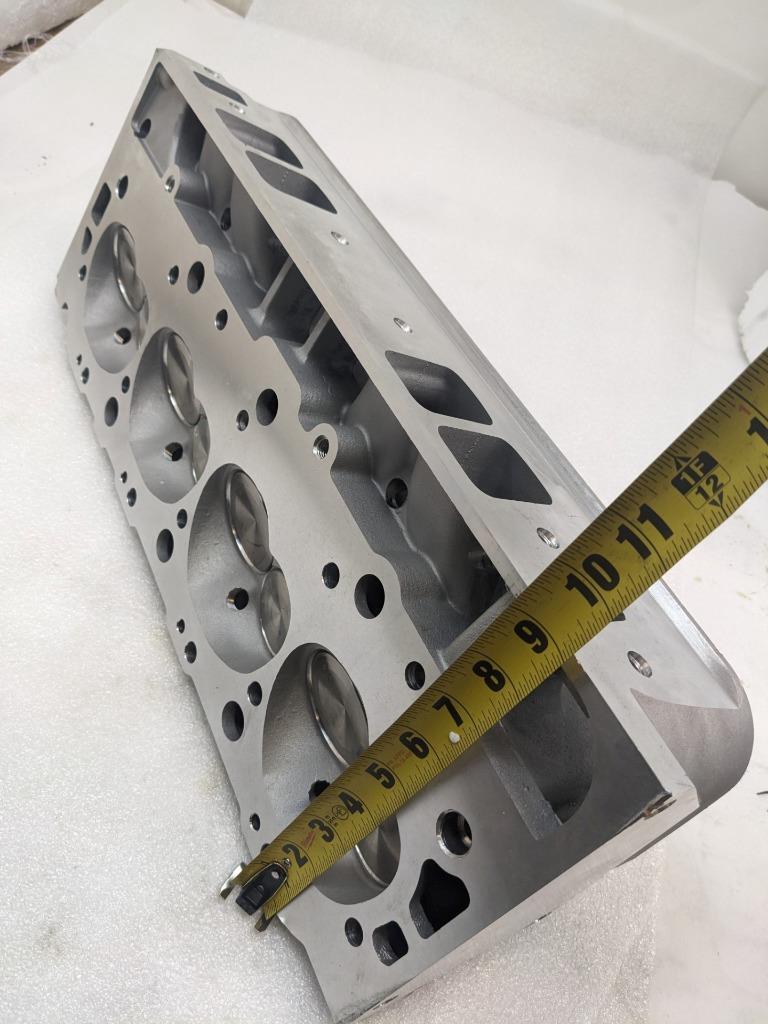 SINGLE CHEVY COMPLETE ASSEMBLED ALUMINUM CYLINDER HEAD CAMBER XPC3021 NEW I2