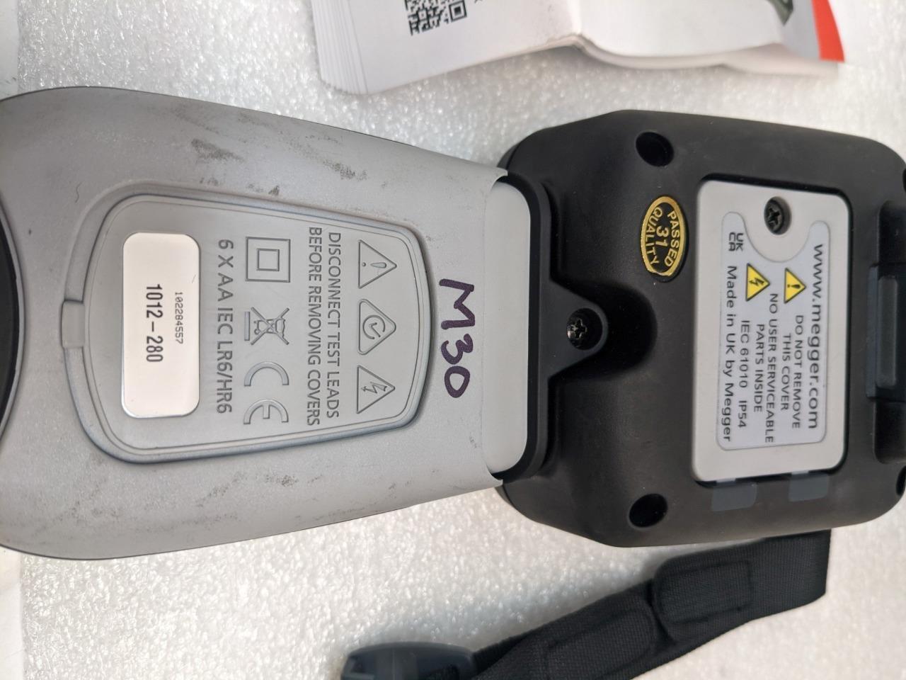 MEGGER LOW RESISTANCE OHMMETER DLR02 2A DUCTER USED R27