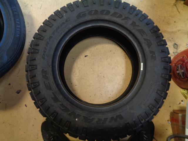 1 GOODYEAR WRANGLER DURATRAC P 245 70 17 110S SL TIRE 150675601 BQ1