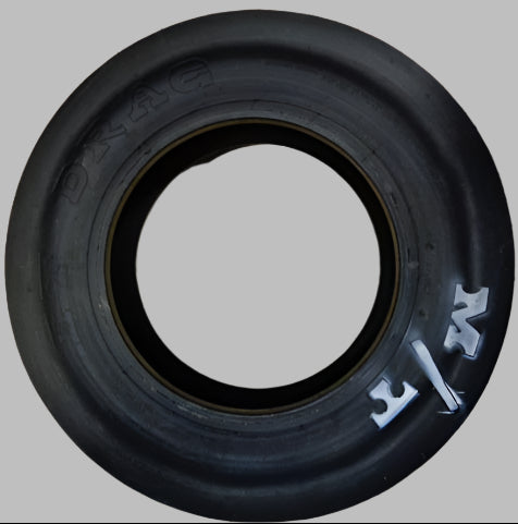 2 MICKEY THOMPSON ET DRAG 26 8.50 15 90000000842 TIRES CQ2