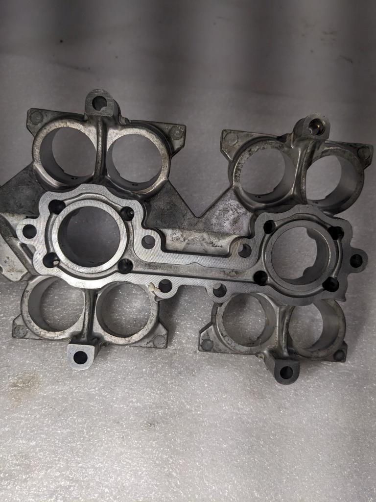 PORSCHE 911 996 98-05 TAPPET HOUSING CAMSHAFT 9961041058R USED 996B.G.L.